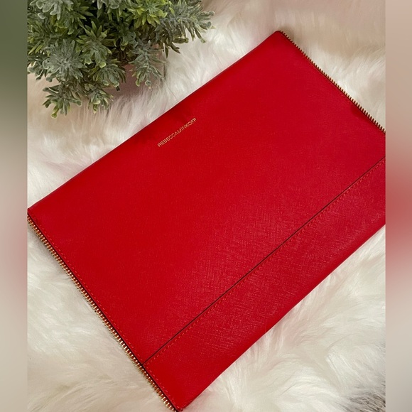 Rebecca Minkoff Envelope Clutch Like New Condition - Picture 2 of 6